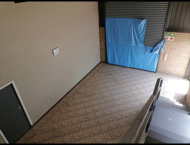 952M² WAREHOUSE TO LET IN HENNOPSPARK
